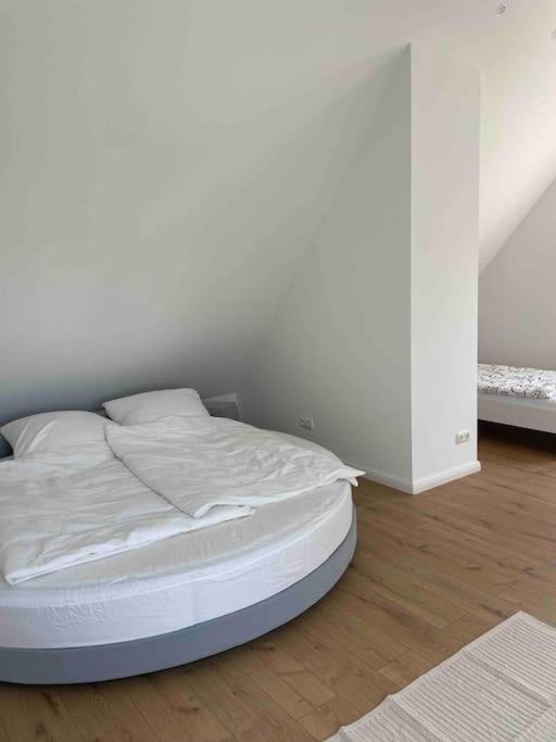 Messe- Augsburg- Legoland Guenzburg - 6 Personen Διαμέρισμα Zusmarshausen Εξωτερικό φωτογραφία